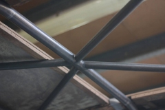 Cross-sectional roll cage.